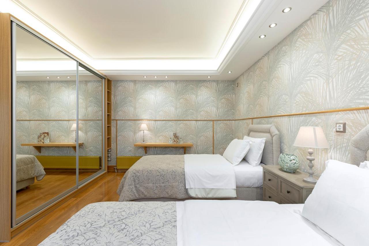 Vouliagmeni'S Elegance By Acropolis Suites Athens Ngoại thất bức ảnh
