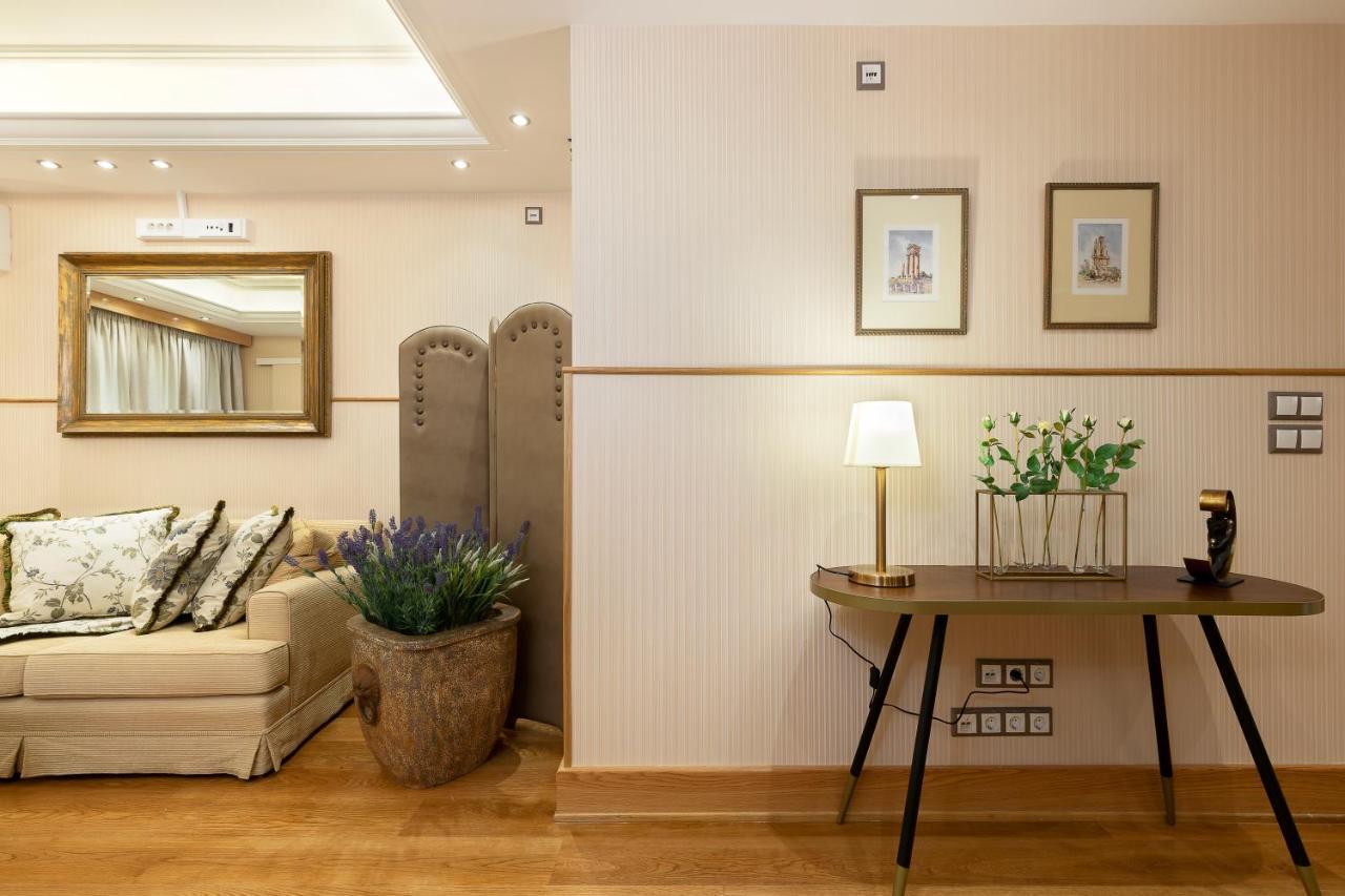 Vouliagmeni'S Elegance By Acropolis Suites Athens Ngoại thất bức ảnh