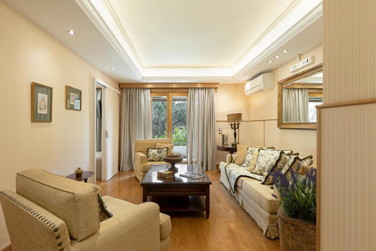 Vouliagmeni'S Elegance By Acropolis Suites Athens Ngoại thất bức ảnh