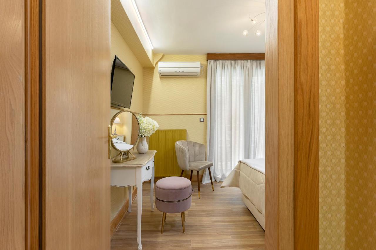 Vouliagmeni'S Elegance By Acropolis Suites Athens Ngoại thất bức ảnh